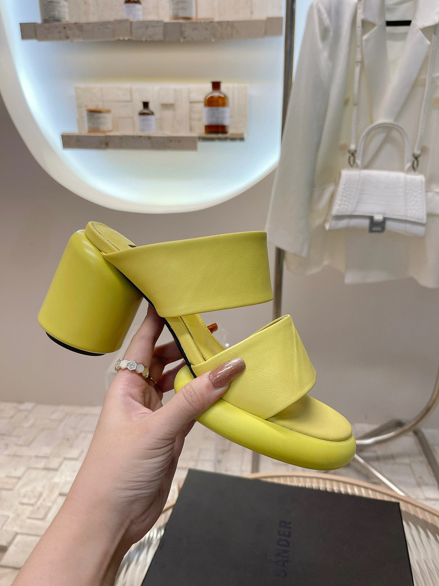 coco-- Heel height8cm. 2.5cm 4colour item : B-X034B1360L-4